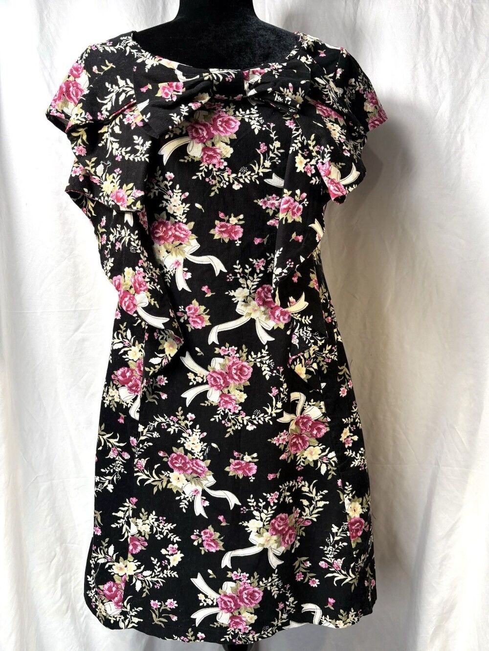 Cutie NWT Floral Ribbed Corduroy Bow Dress Black Pink Cottagecore Whimsygoth 14